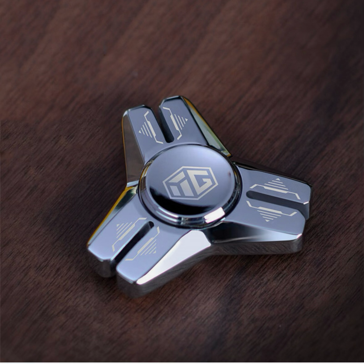 EDC Steel Heart Fidget Spinner Hand Spinner Fidget Toys ADHD
